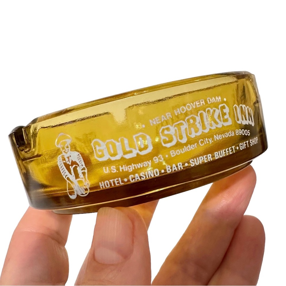 Gold Strike Inn Retro Ashtray